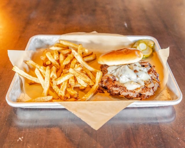 Pub Smash Burger.